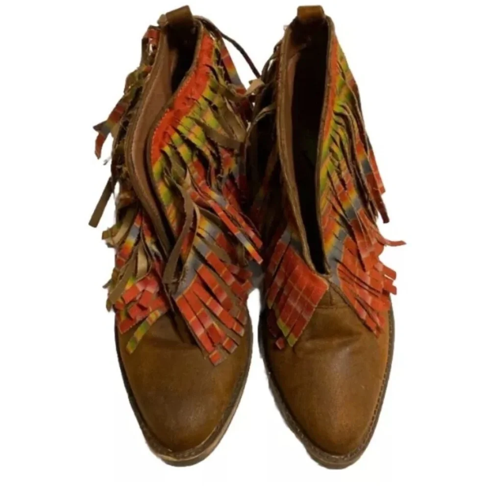 Volatile Western Aztec Fringe Ankle Boots! - Picture 2 of 8